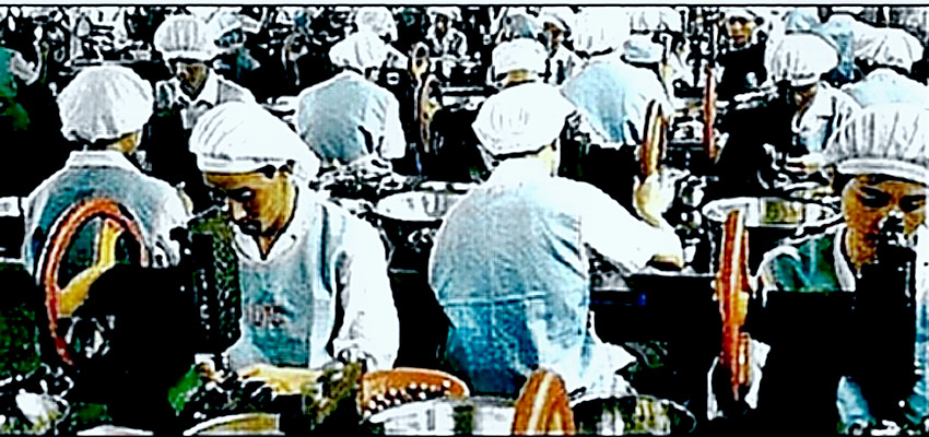 China - factory workers