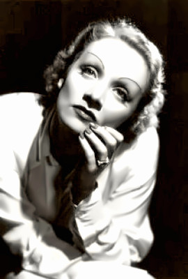 Singer Marlene Dietrich