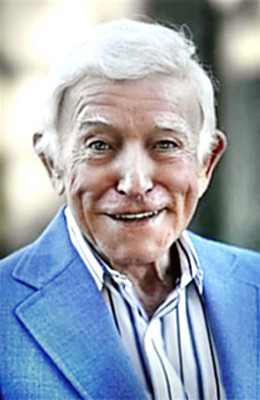 Comedian Henry Gibson