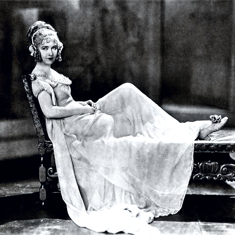 Actress Dorothy Gish