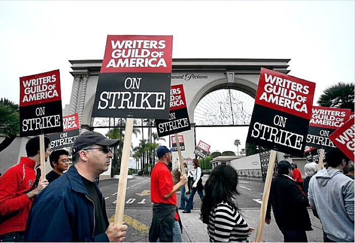 strikers at Paramount Studio