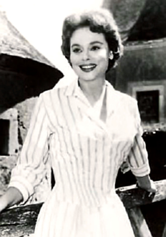 Actress Irene Worth