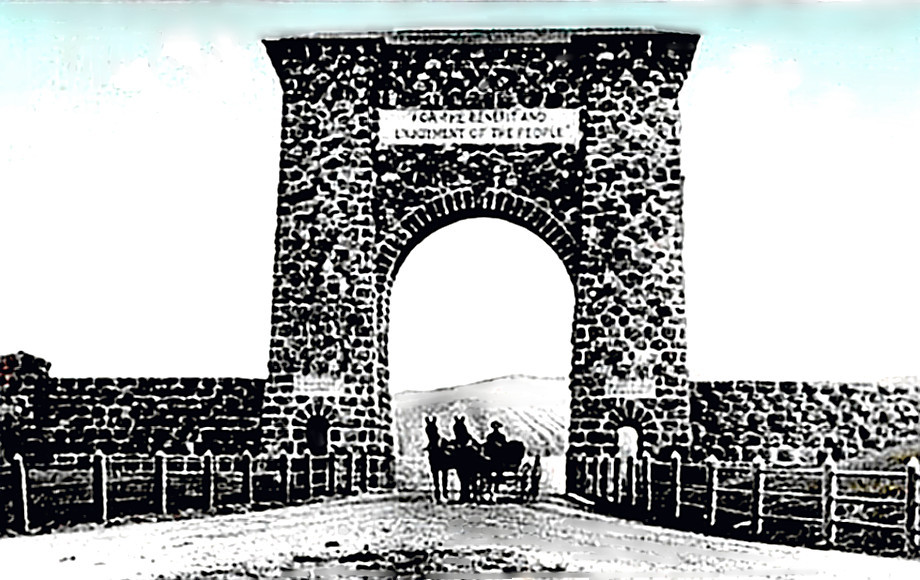 Yellowstone Park North Entrance