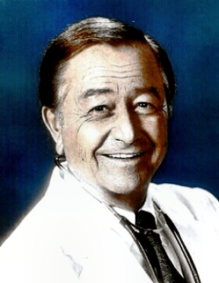 Actor Robert Young as Marcus Welby